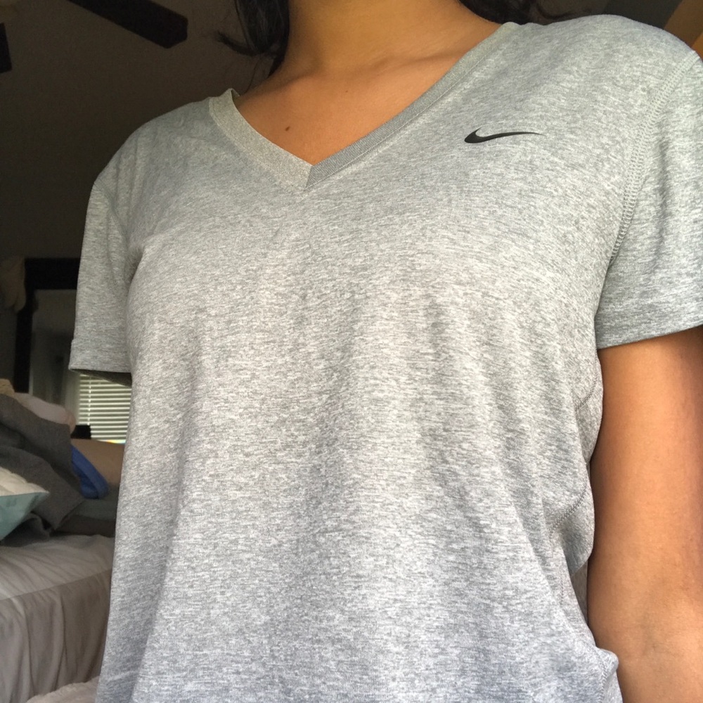Nike dri-fit top